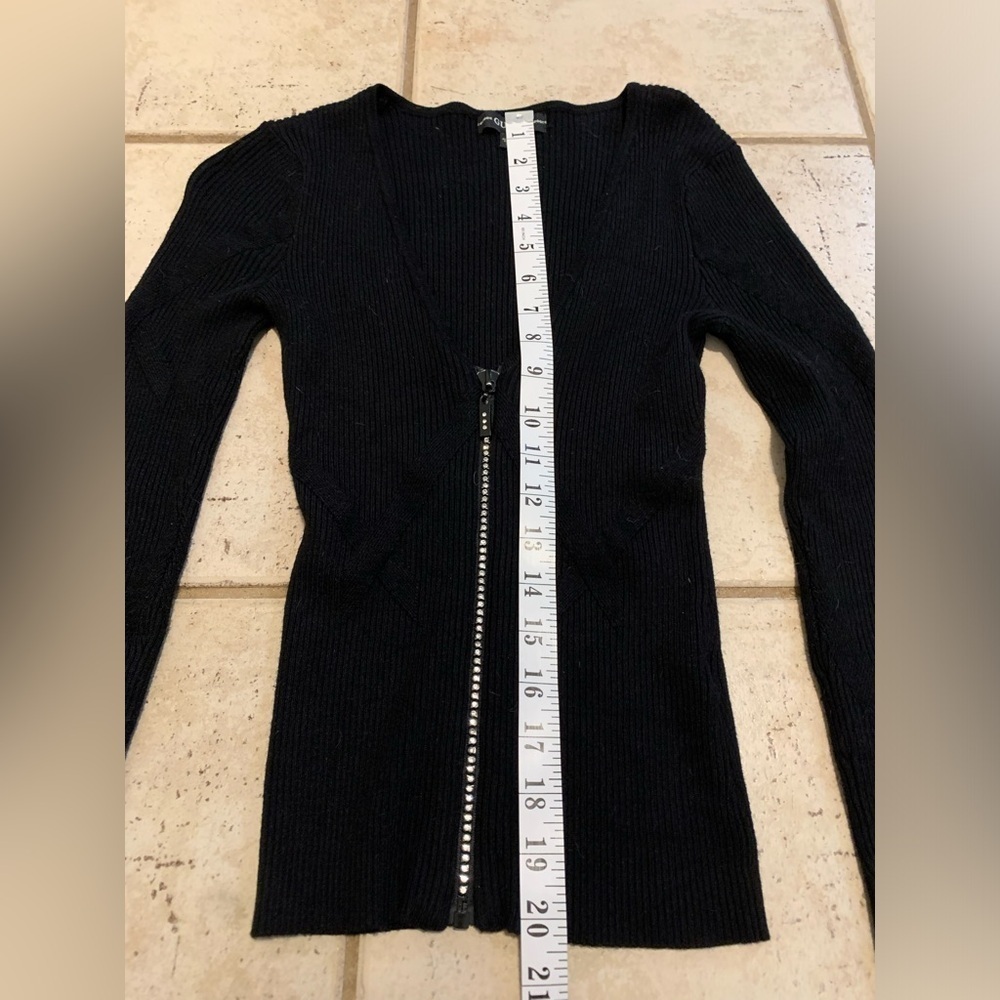 GUESS Black Ribbed Knit Rhinestone Zip-Up Cardigan Top - XS - Picture 10 of 10
